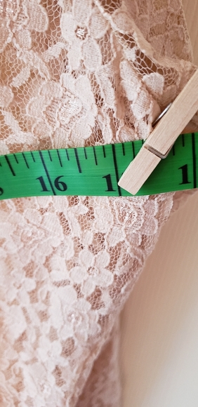 Tan lace topper by Tudor Court sz S - Picture 3 of 7